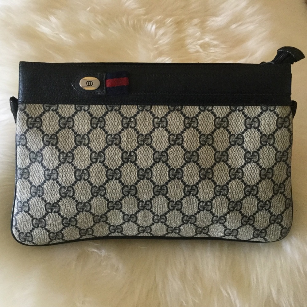 Gucci Pouch Clutch Bag Leather Vintage